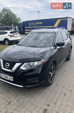 Позашляховик / Кросовер Nissan Rogue 2016 в Львові