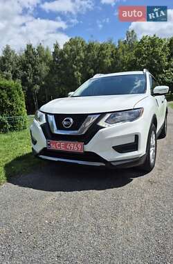 Внедорожник / Кроссовер Nissan Rogue 2017 в Хмельницком