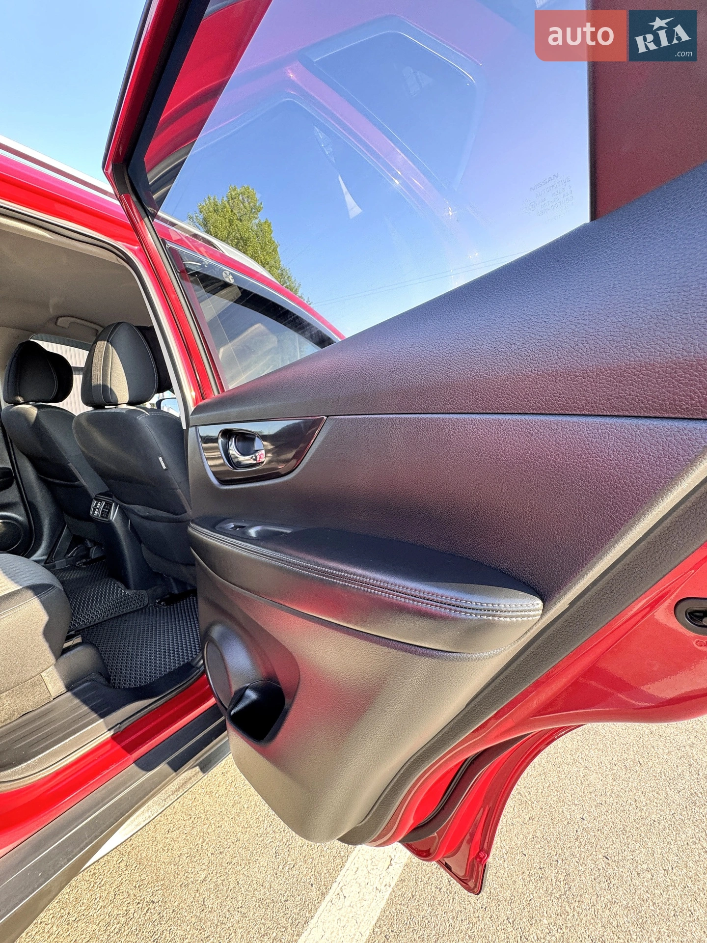 2016 Nissan Rogue - мініатюра 17