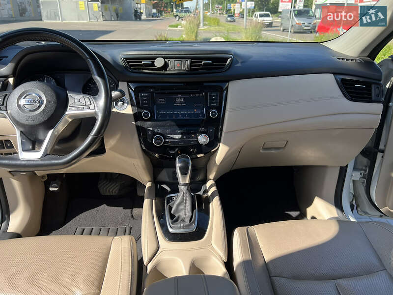 Позашляховик / Кросовер Nissan Rogue 2018 в Броварах