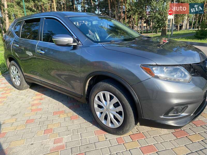 Внедорожник / Кроссовер Nissan Rogue 2015 в Решетиловке