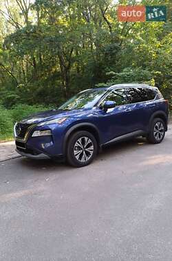 Внедорожник / Кроссовер Nissan Rogue 2021 в Харькове
