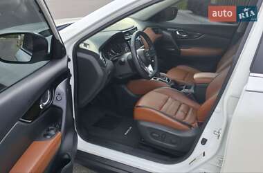 Позашляховик / Кросовер Nissan Rogue 2019 в Дніпрі