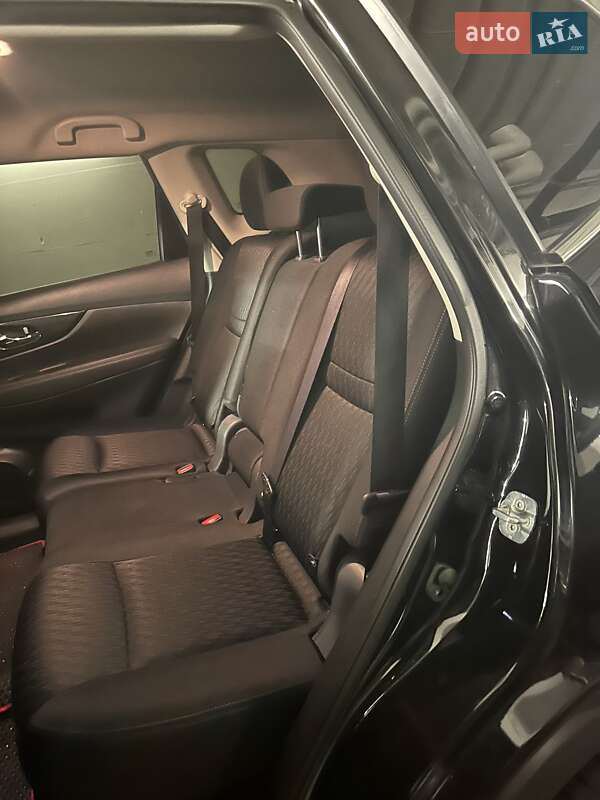 Позашляховик / Кросовер Nissan Rogue 2019 в Одесі