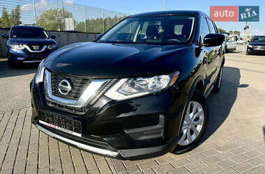 Внедорожник / Кроссовер Nissan Rogue 2017 в Львове