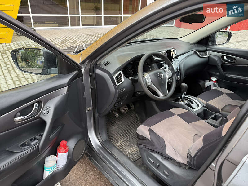 Позашляховик / Кросовер Nissan Rogue 2016 в Харкові
