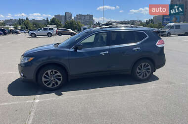 Позашляховик / Кросовер Nissan Rogue 2016 в Києві