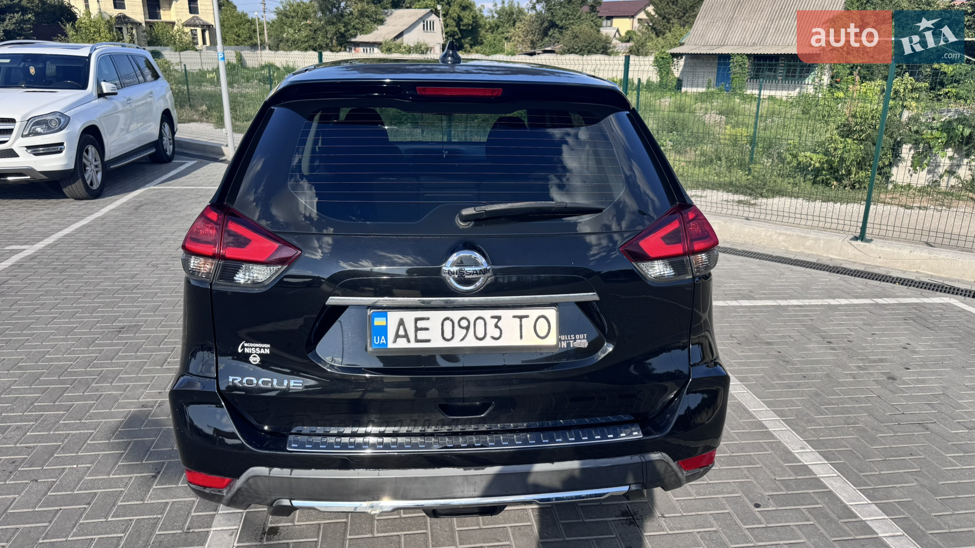 2017 Nissan Rogue - мініатюра 8
