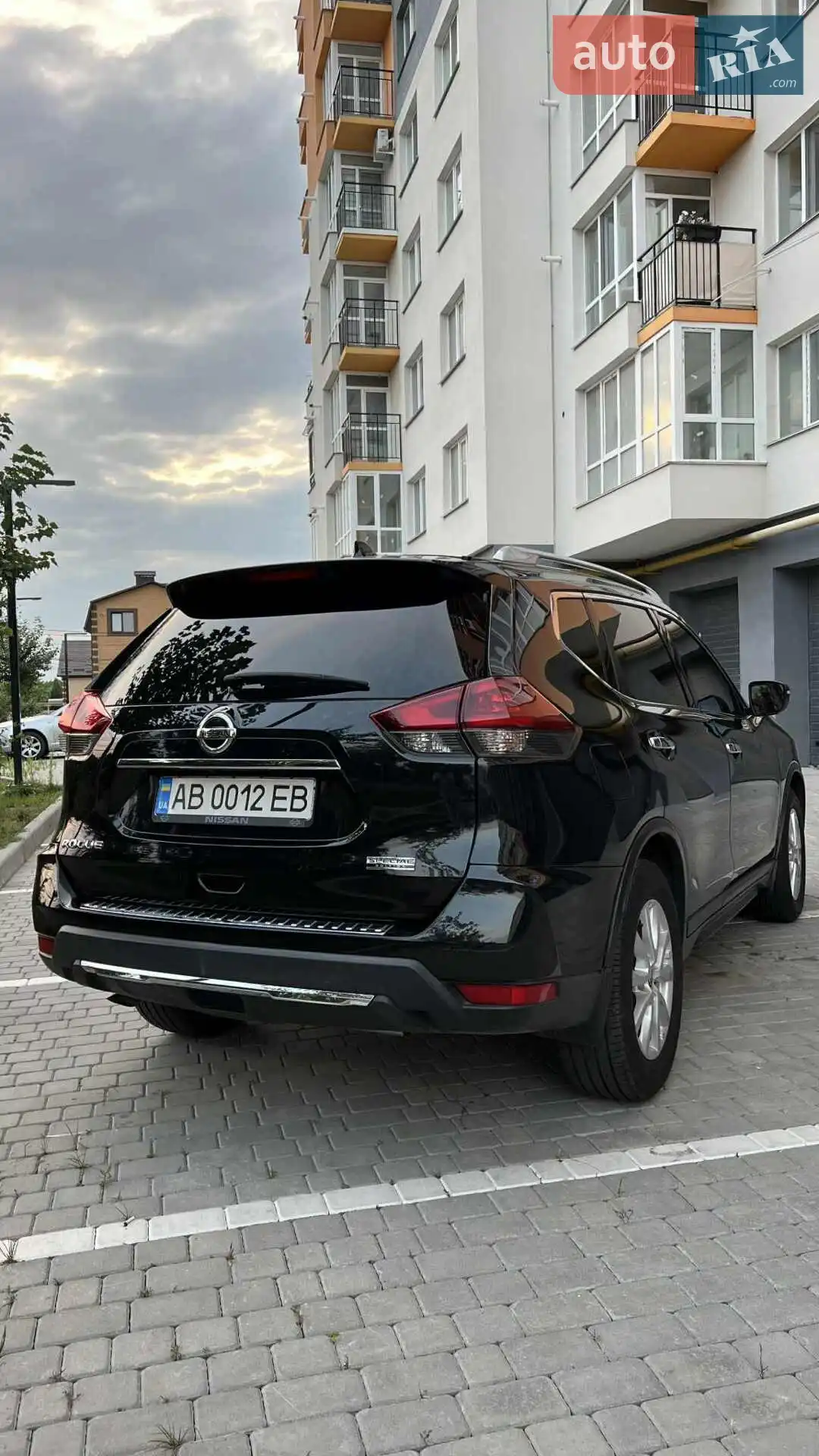 2018 Nissan Rogue - мініатюра 4
