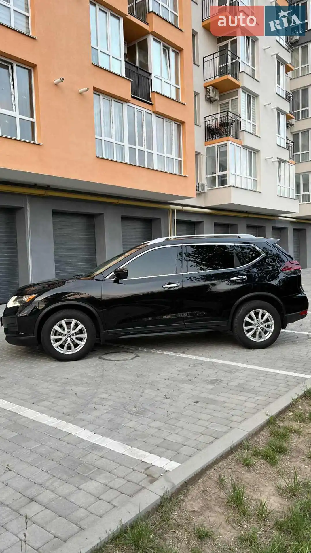 2018 Nissan Rogue - мініатюра 3