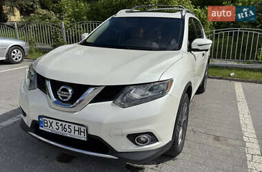 Позашляховик / Кросовер Nissan Rogue 2015 в Тернополі