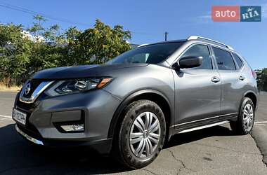 Позашляховик / Кросовер Nissan Rogue 2017 в Одесі