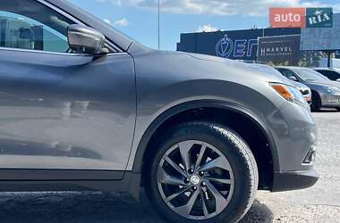 Внедорожник / Кроссовер Nissan Rogue 2014 в 
