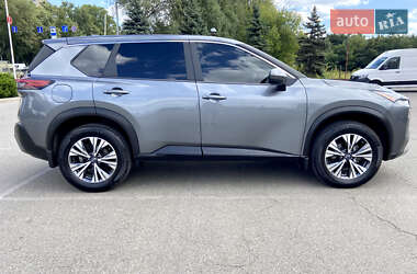 Внедорожник / Кроссовер Nissan Rogue 2023 в 