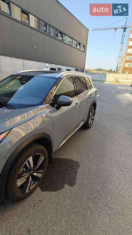 Позашляховик / Кросовер Nissan Rogue 2022 в Києві