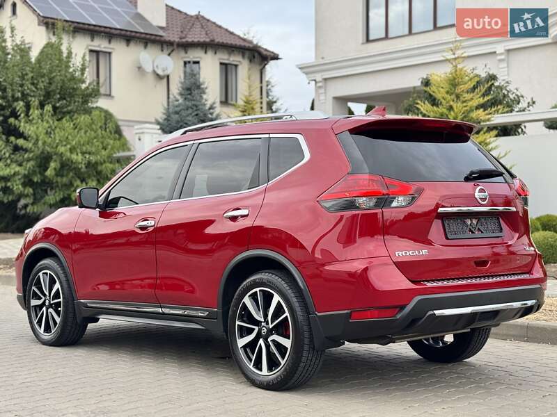 Внедорожник / Кроссовер Nissan Rogue 2017 в Одессе