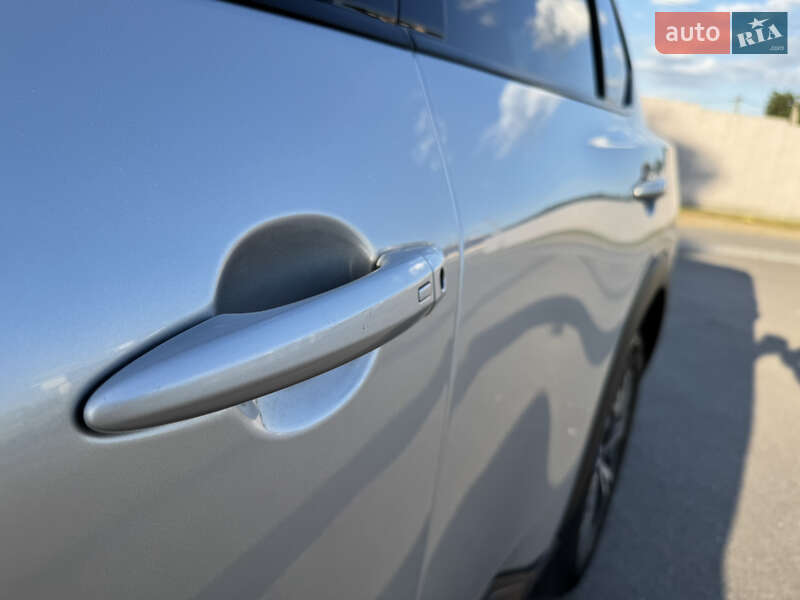 Позашляховик / Кросовер Nissan Rogue 2021 в Києві