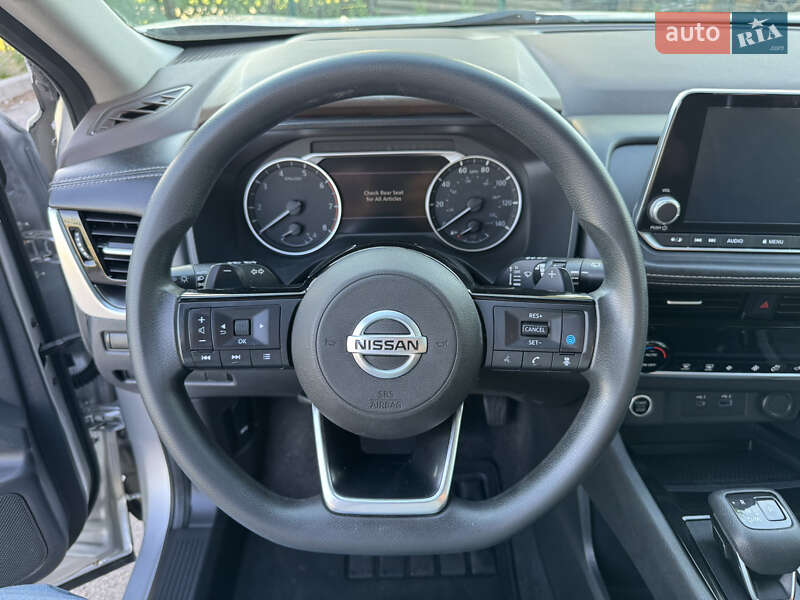 Позашляховик / Кросовер Nissan Rogue 2021 в Києві