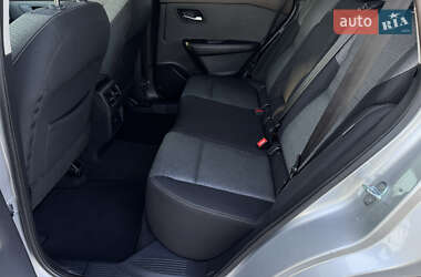 Позашляховик / Кросовер Nissan Rogue 2021 в 