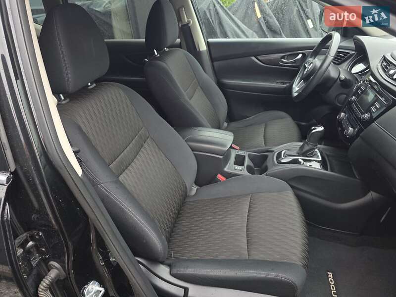 Позашляховик / Кросовер Nissan Rogue 2016 в Тернополі фото 12 Позашляховик / Кросовер Nissan Rogue 2016 в Тернополі