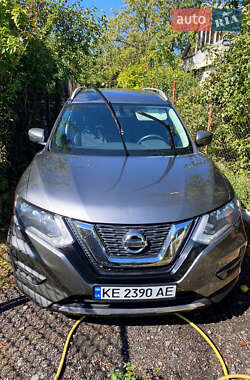 Внедорожник / Кроссовер Nissan Rogue 2016 в Днепре