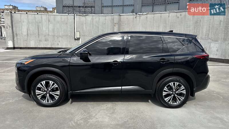 Позашляховик / Кросовер Nissan Rogue 2021 в Києві