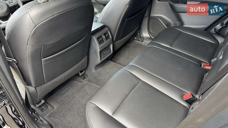 Позашляховик / Кросовер Nissan Rogue 2021 в Києві