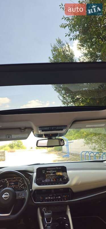 Позашляховик / Кросовер Nissan Rogue 2021 в Києві