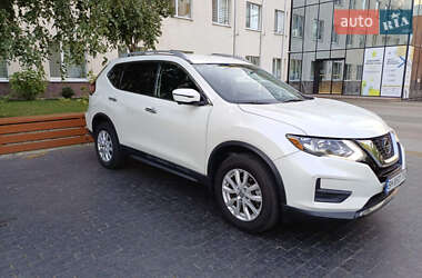 Внедорожник / Кроссовер Nissan Rogue 2018 в Одессе
