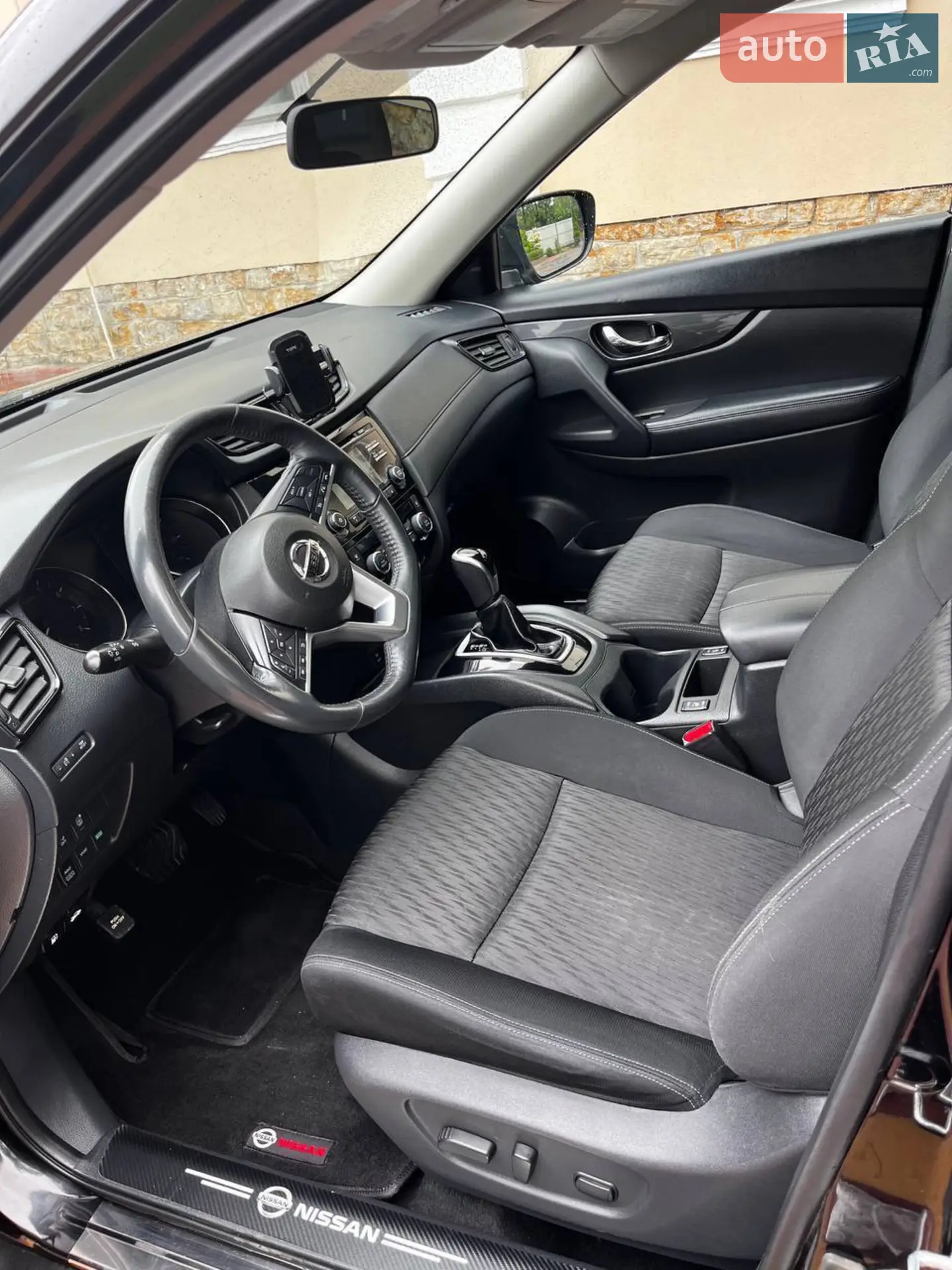 2017 Nissan Rogue - мініатюра 9