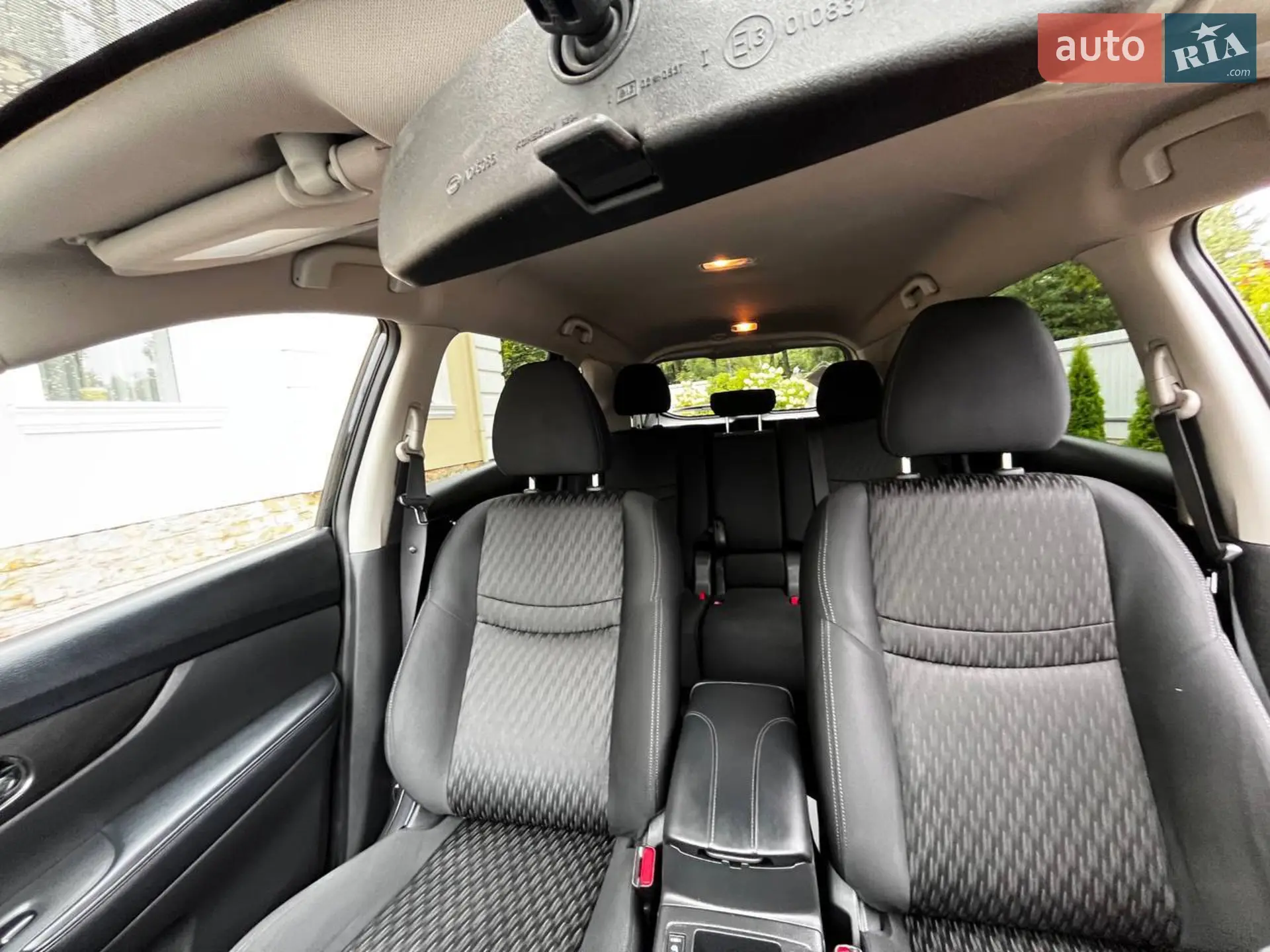 2017 Nissan Rogue - мініатюра 13