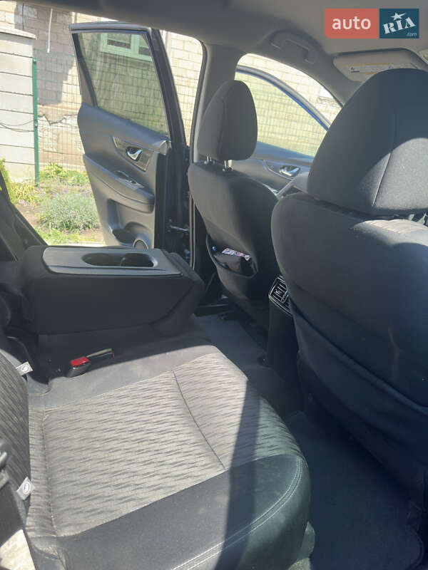 Внедорожник / Кроссовер Nissan Rogue 2018 в Каменском фото 10 Внедорожник / Кроссовер Nissan Rogue 2018 в Каменском