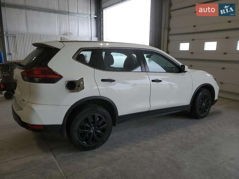 Внедорожник / Кроссовер Nissan Rogue 2016 в Одессе
