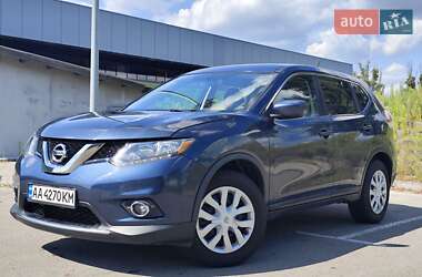 Внедорожник / Кроссовер Nissan Rogue 2016 в Киеве