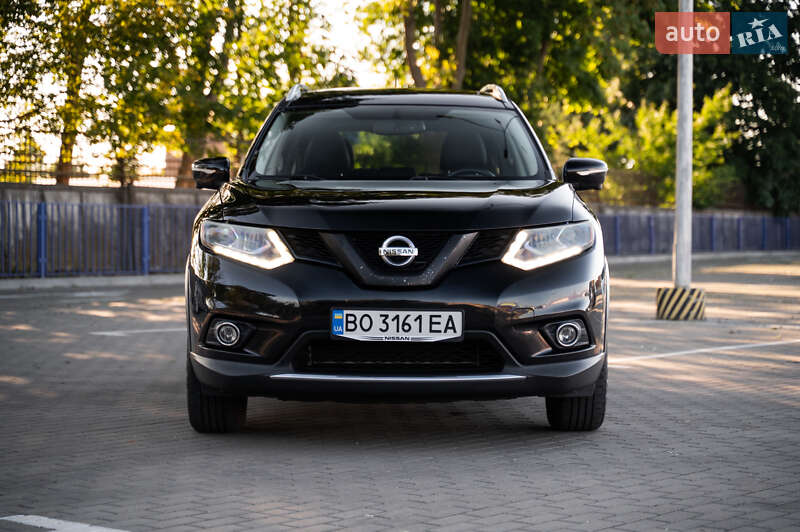 Позашляховик / Кросовер Nissan Rogue 2014 в Тернополі