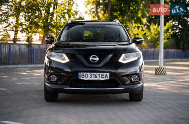 Внедорожник / Кроссовер Nissan Rogue 2014 в 