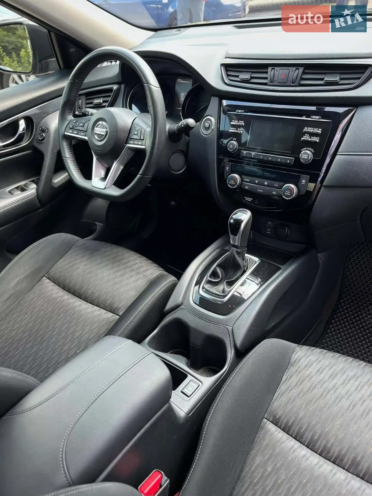 2016 Nissan Rogue - мініатюра 6