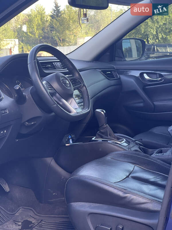 Позашляховик / Кросовер Nissan Rogue 2017 в Дніпрі фото 15 Позашляховик / Кросовер Nissan Rogue 2017 в Дніпрі