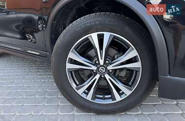 Внедорожник / Кроссовер Nissan Rogue 2016 в 