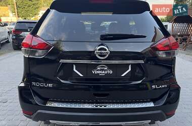 Внедорожник / Кроссовер Nissan Rogue 2016 в 