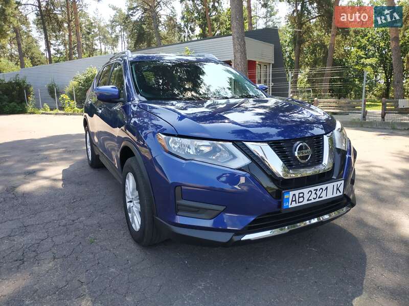 Позашляховик / Кросовер Nissan Rogue 2020 в Вінниці