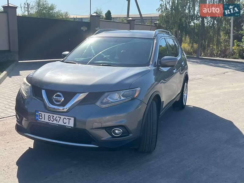 Внедорожник / Кроссовер Nissan Rogue 2016 в Полтаве
