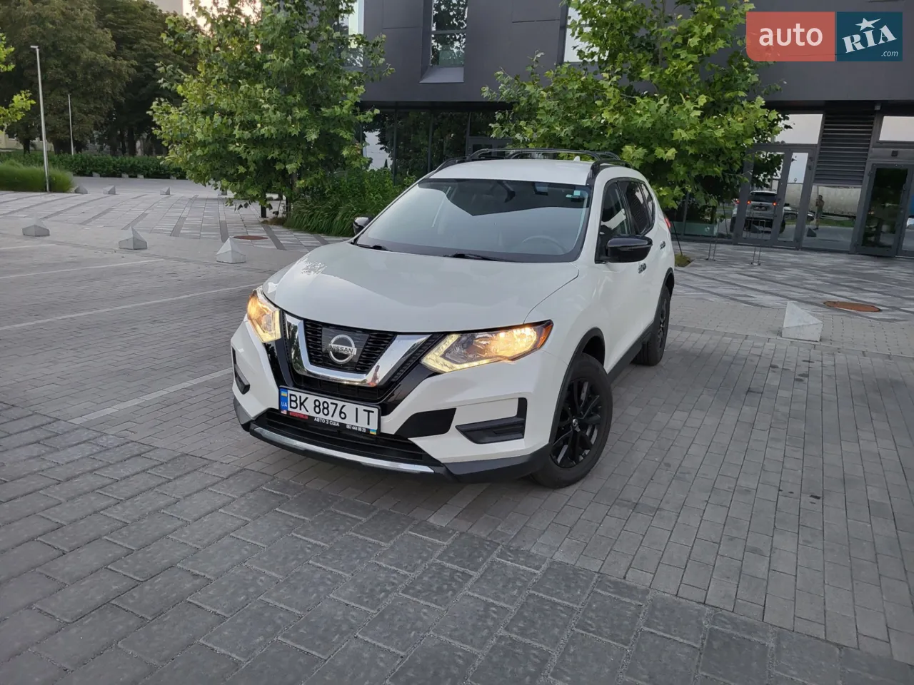 2017 Nissan Rogue - мініатюра 11