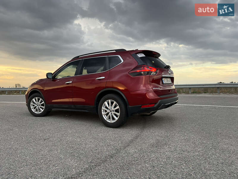 Позашляховик / Кросовер Nissan Rogue 2017 в Дніпрі