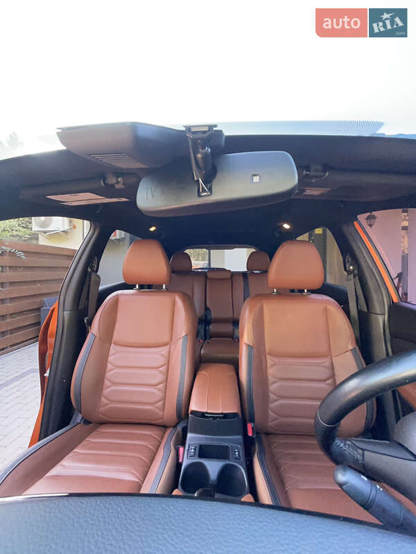 Внедорожник / Кроссовер Nissan Rogue 2017 в Харькове