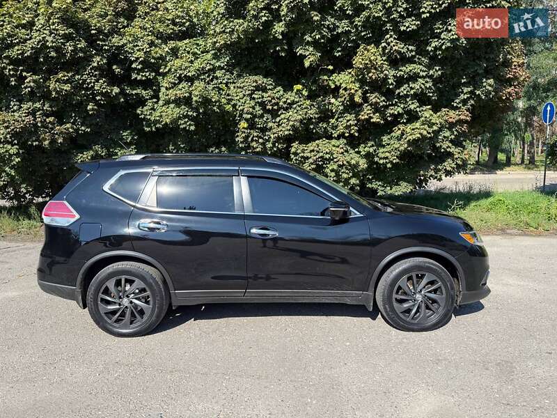 Внедорожник / Кроссовер Nissan Rogue 2014 в Харькове