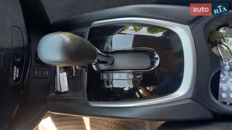 Внедорожник / Кроссовер Nissan Rogue 2016 в Киеве фото 27 Внедорожник / Кроссовер Nissan Rogue 2016 в Киеве