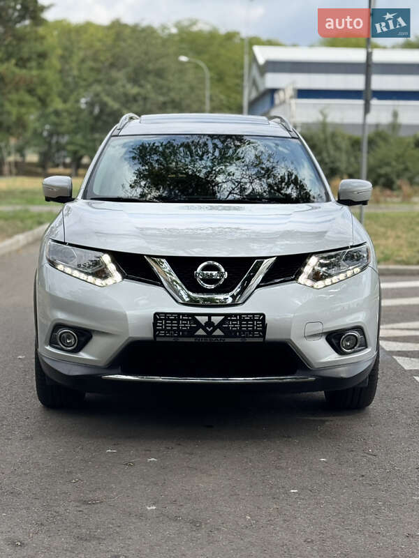 Nissan Rogue 2015