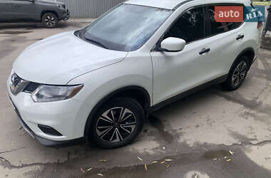 Внедорожник / Кроссовер Nissan Rogue 2016 в Сумах
