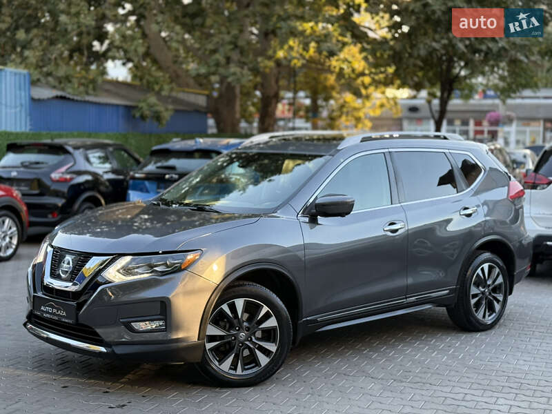 Внедорожник / Кроссовер Nissan Rogue 2017 в Одессе